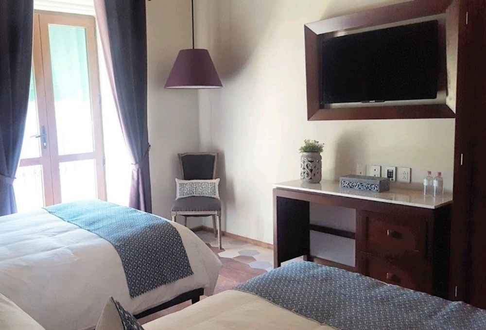 Casa Rosa Gran Boutique